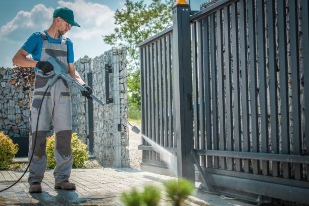 Best Gas Station Cleaning  in Saylorville, IA